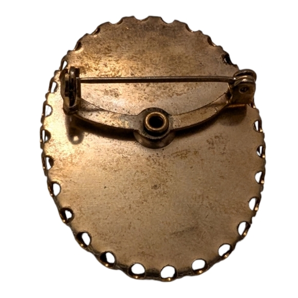 RENAISSANCE REVIVAL Transferware 1950 Painting Brooch Vintage Cameo Brooch Pin - Picture 5 of 8